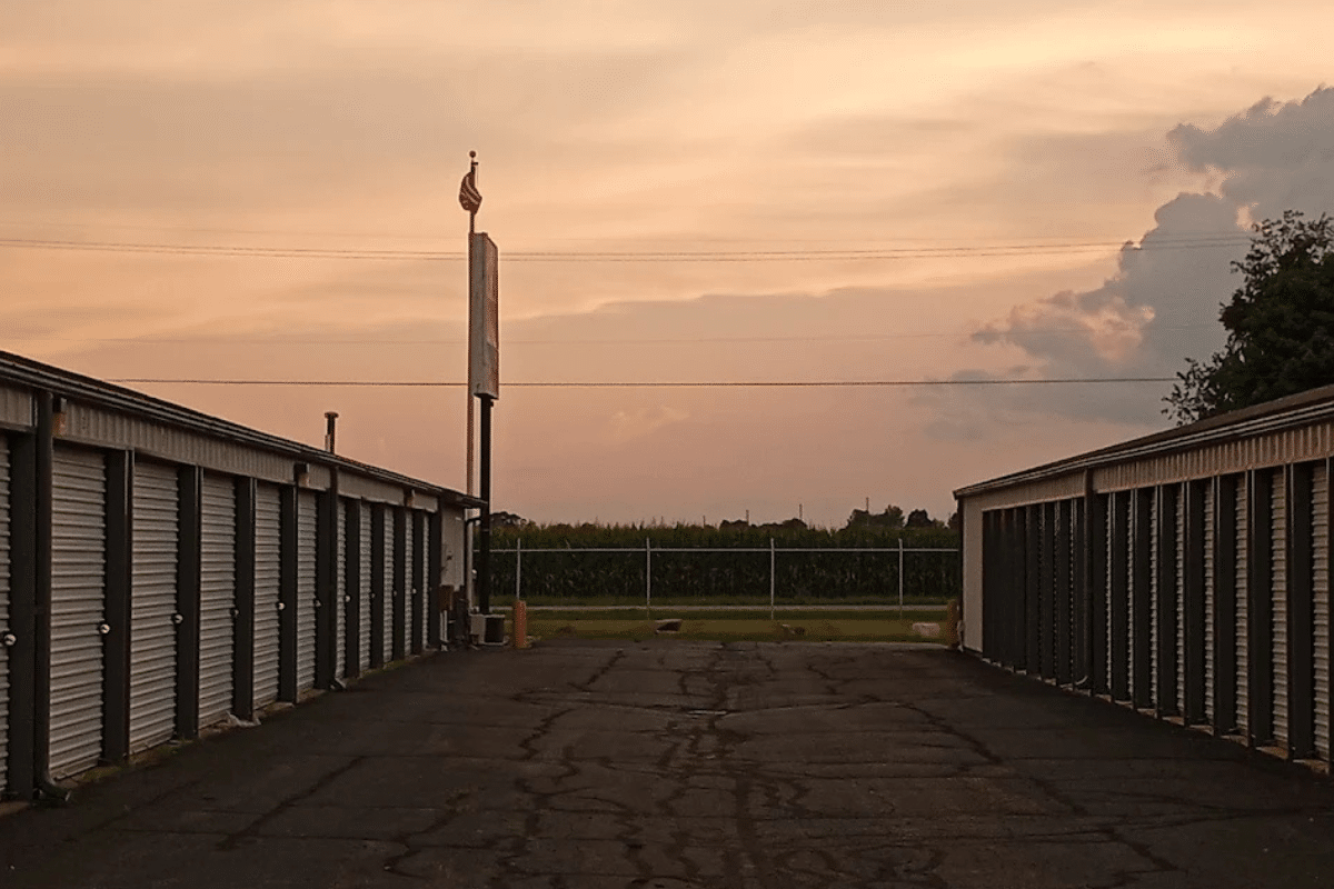 Heartland Storage – White School Rd.