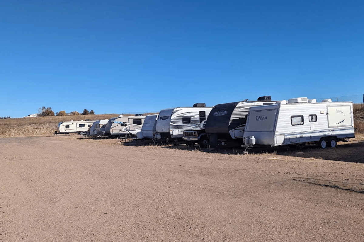 Lake Mac Storage