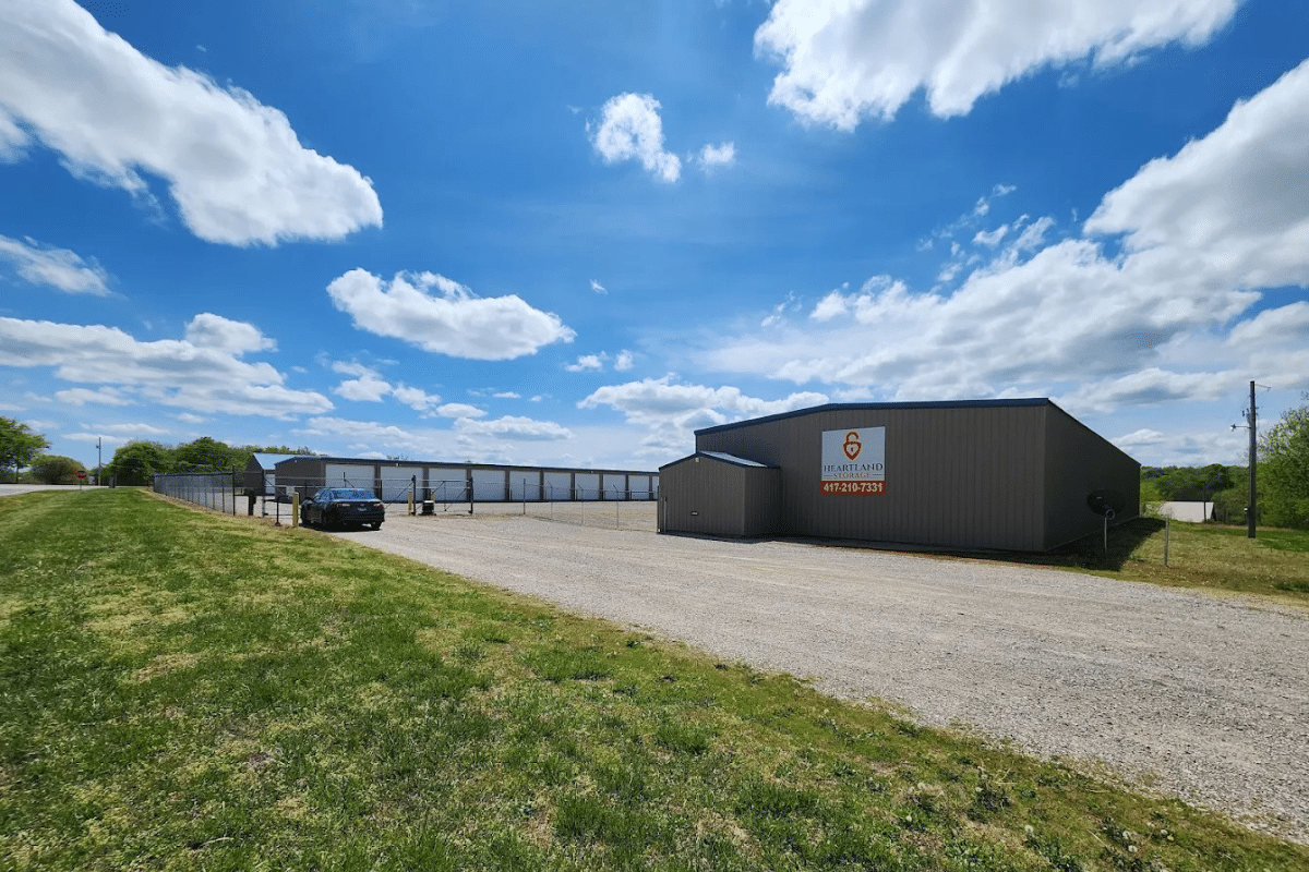 Heartland Storage – Lawrence State Street